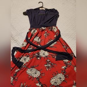 Expected Dress size small